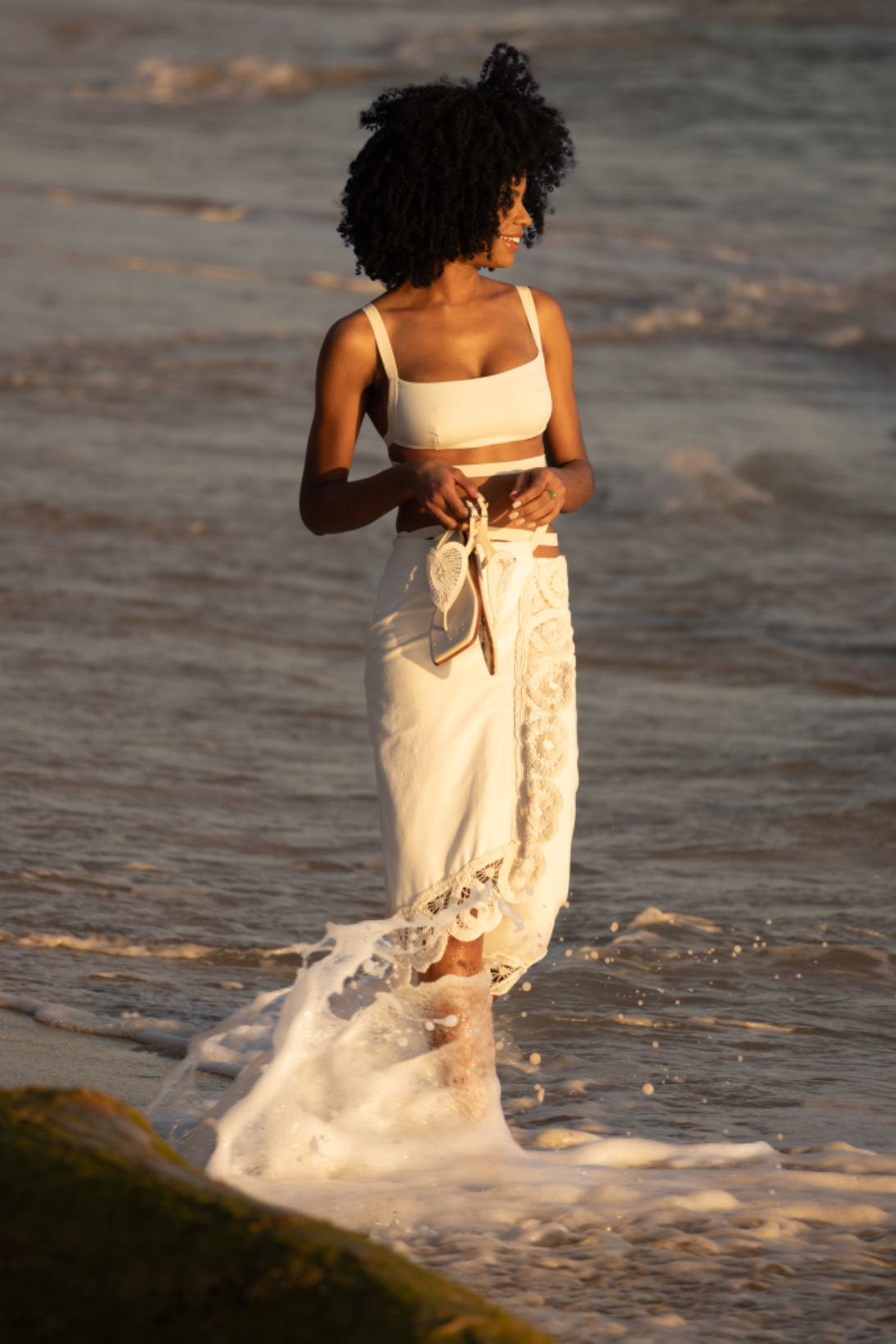Fotógrafo de moda profesional resalta estilo en playa Santo Domingo — Babula Shots RD